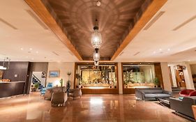 Jih Lih Hotel  3*